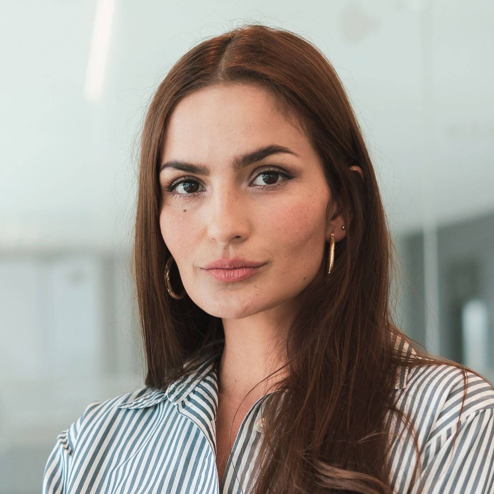 "Nation Distributor wholesale team ensuring efficient Amazon FBA and bulk supply"